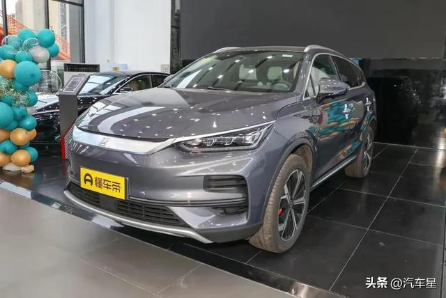 比亚迪唐EV：续航730KM+动感造型，售30.98万！家用首选SUV？