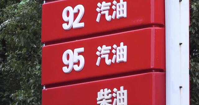 明明技术比汽油机还超前，为什么还是会有人把柴油机当成拖拉机？