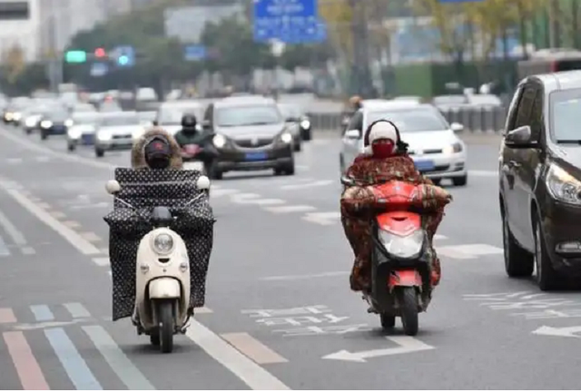 才知道，有3种电动车不要驾照，有4种不能无证骑行，别被罚才知道