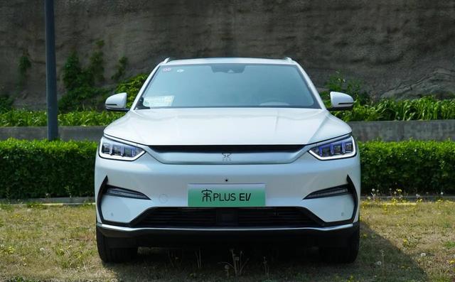 试驾宋PLUS EV——大型“真香现场”：续航实在，品质卓群