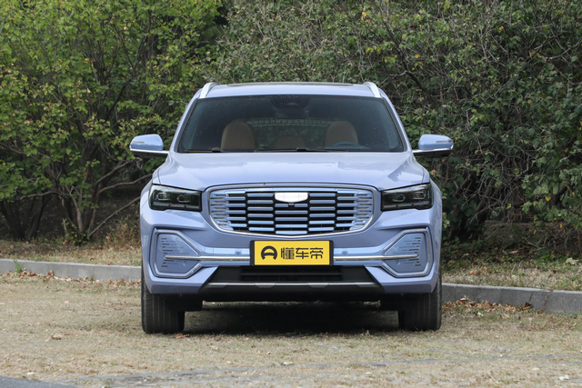 豪华增程电动SUV：吉利星越L，综合续航1250km，这款车适合你吗？