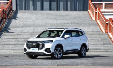 吉利豪越L：7座中型SUV，后备厢最大超2300L，2.0T只要十多万？