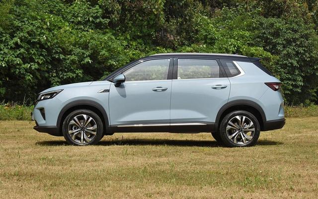 10万内就能落地的2款高性价比SUV，家用SUV里的真“六边形选手”