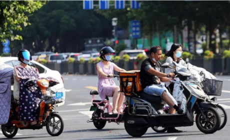 多地集中销毁违规的电动车，车主有3种车要避免，注意了