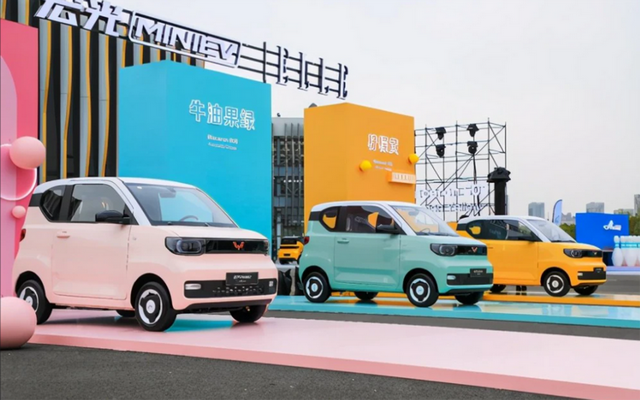 点评2022年销量最好的车：轿车轩逸夺冠、SUV宋PLUS DM-i第1