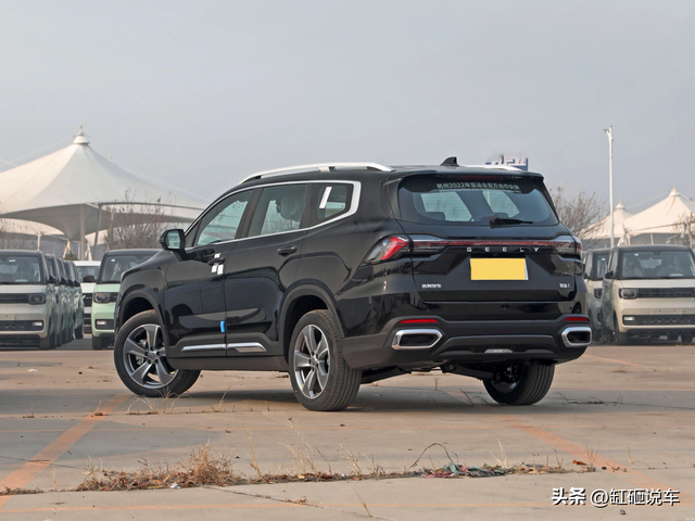 超值大7座SUV，全系2.0T发动机，顶配不到15万，解读吉利豪越L