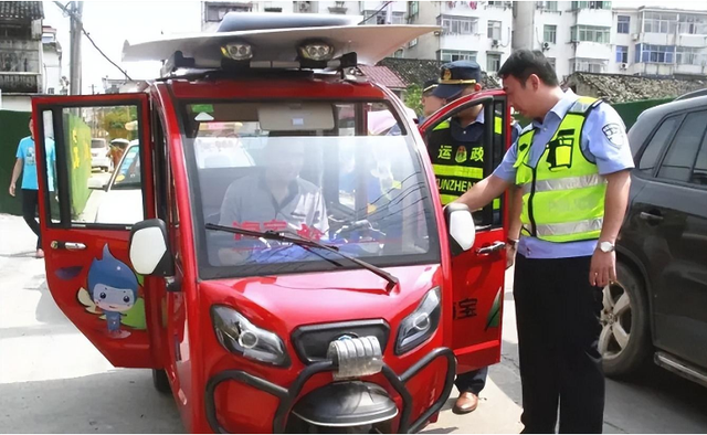 能继续上路，不用罚款！多地对电动车实施这2项管理，车主都说好