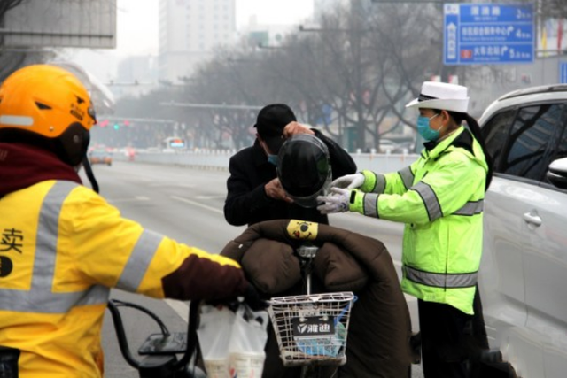 2月起，多地电动车上路要求来了，有6种行为的处罚明确，车主注意