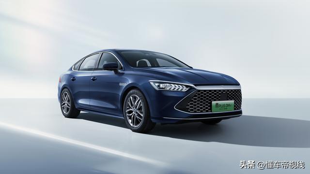 新车 | 比亚迪秦PLUS DM-i 2023 冠军版内饰官图发布，2月10日上市