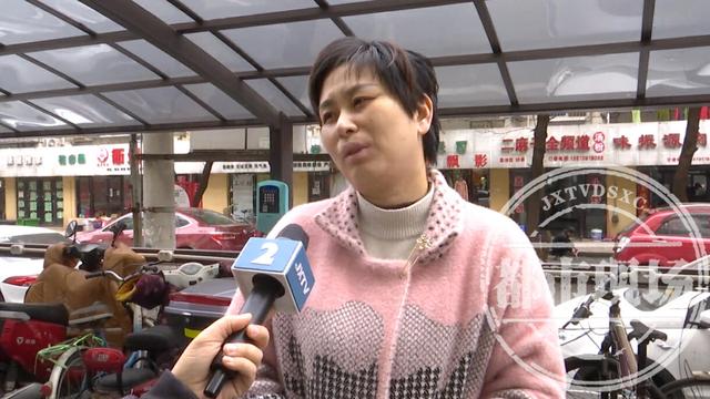 江西一地充电桩设“门槛”，要充电先充值30或50元？